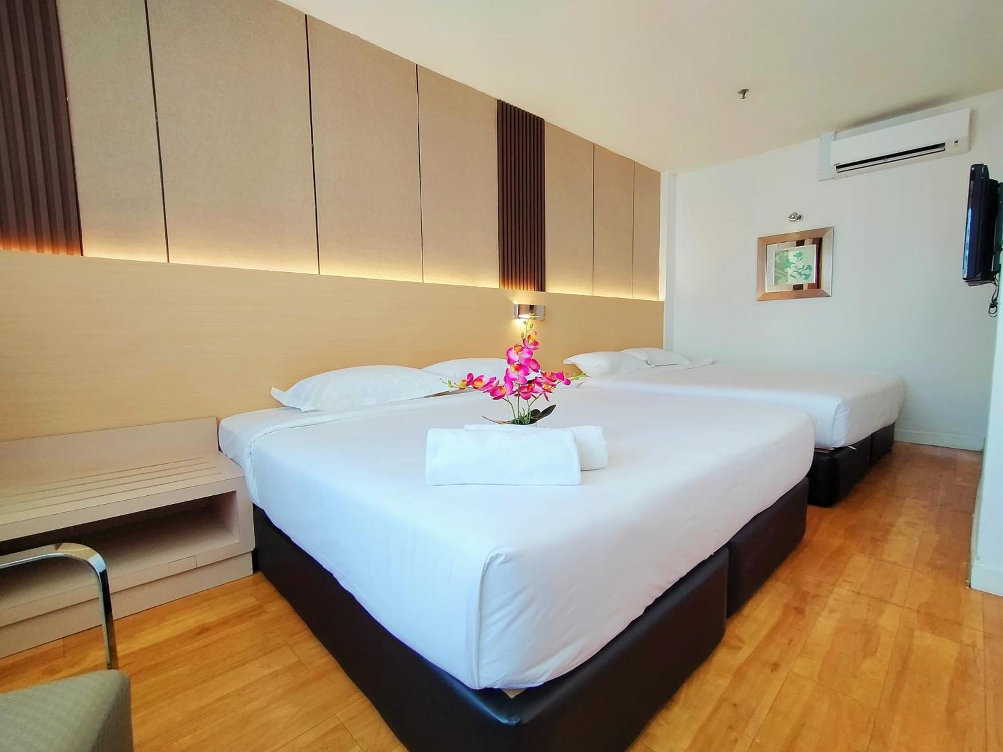 Sentral @ Centre Georgetown